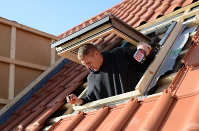Pose de fenêtres de toit Velux à Fors